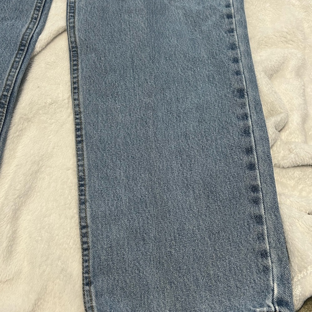 Levis 550 Relaxed Fit Jeans Mens 36x34 Light Wash Denim Tapered Leg 550-0260 - Picture 3 of 4